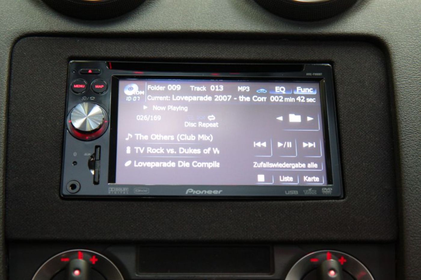 Audi A3 8P Pioneer Doppel Din Radio
