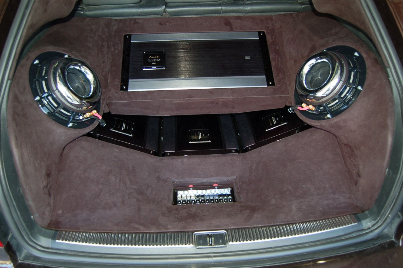 Audi A4 B7 Pioneer ODR Subwoofer